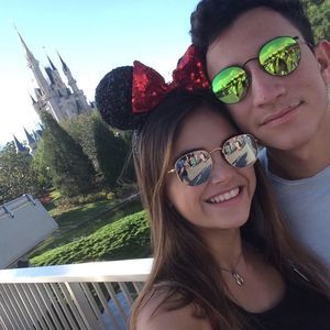 Meet your Posher, Elisa